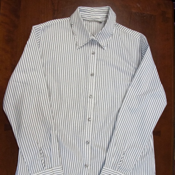 Fun sparkly western shirt size med - Picture 3 of 8